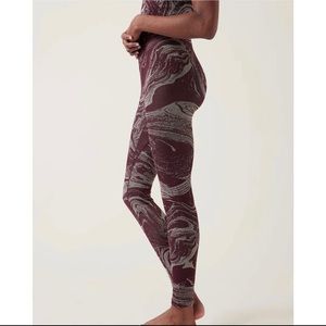 NWOT Athleta Aurora Shine Tight
